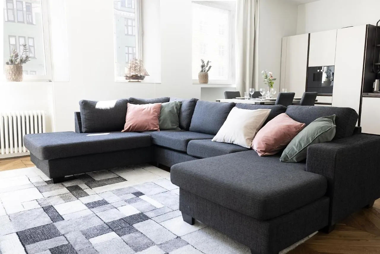 Poista 2Ndhomes Gorgeous 3Br Apartment With Sauna By Opera House Helsinki 0*,  Finland